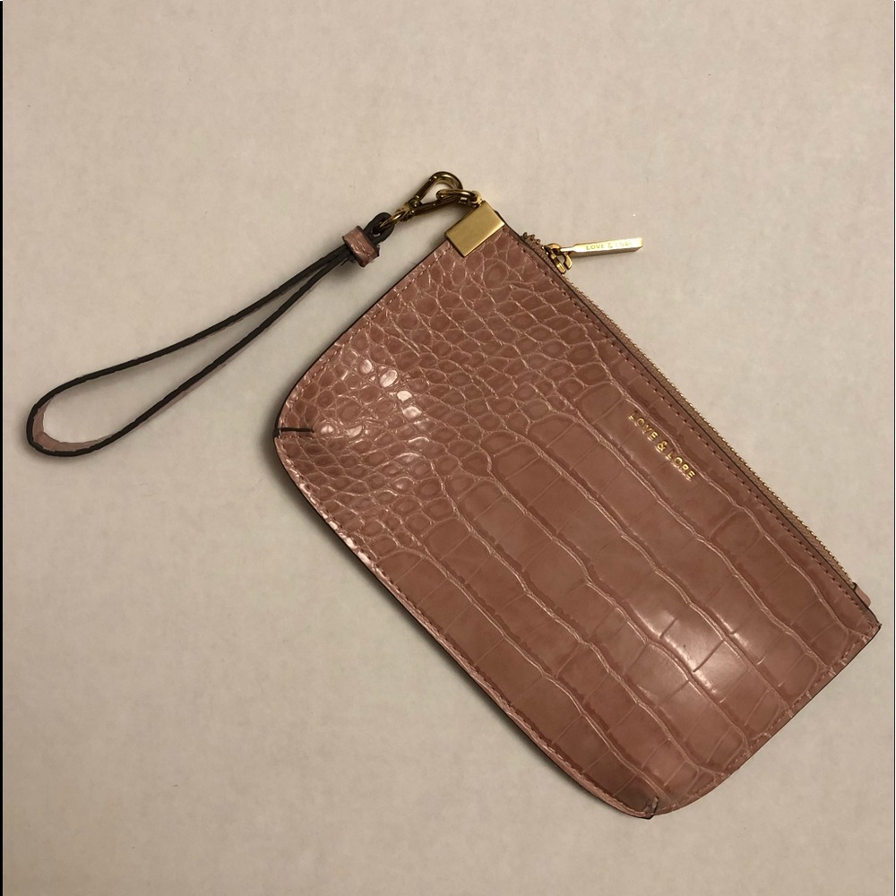 Love & Lore Pink Faux Alligator Skin Wristlet (NWOT)